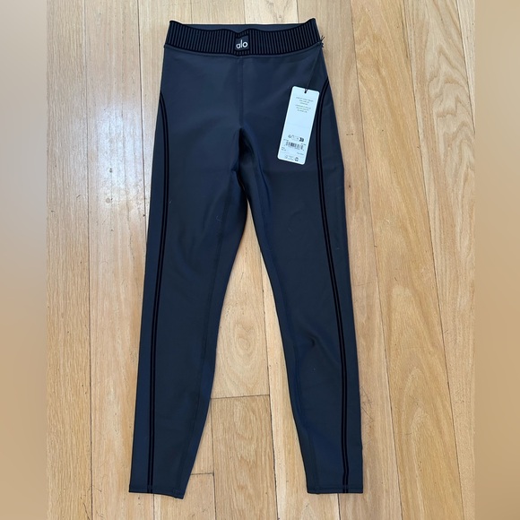 NWT Alo Yoga airlift line up leggings - Picture 6 of 8